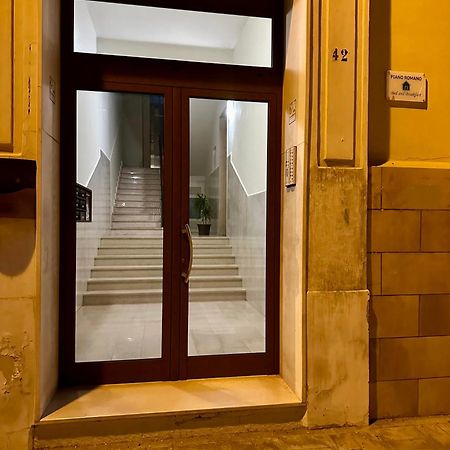 B&B Piano Romano -Con Parcheggio Privato Gratuito- Foggia Luaran gambar