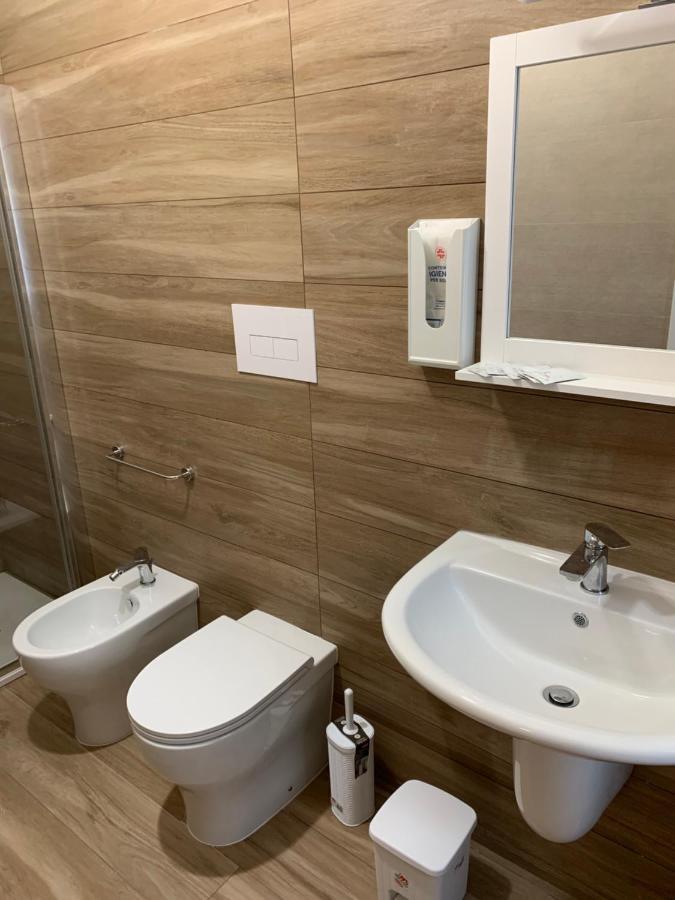 B&B Piano Romano -Con Parcheggio Privato Gratuito- Foggia Luaran gambar