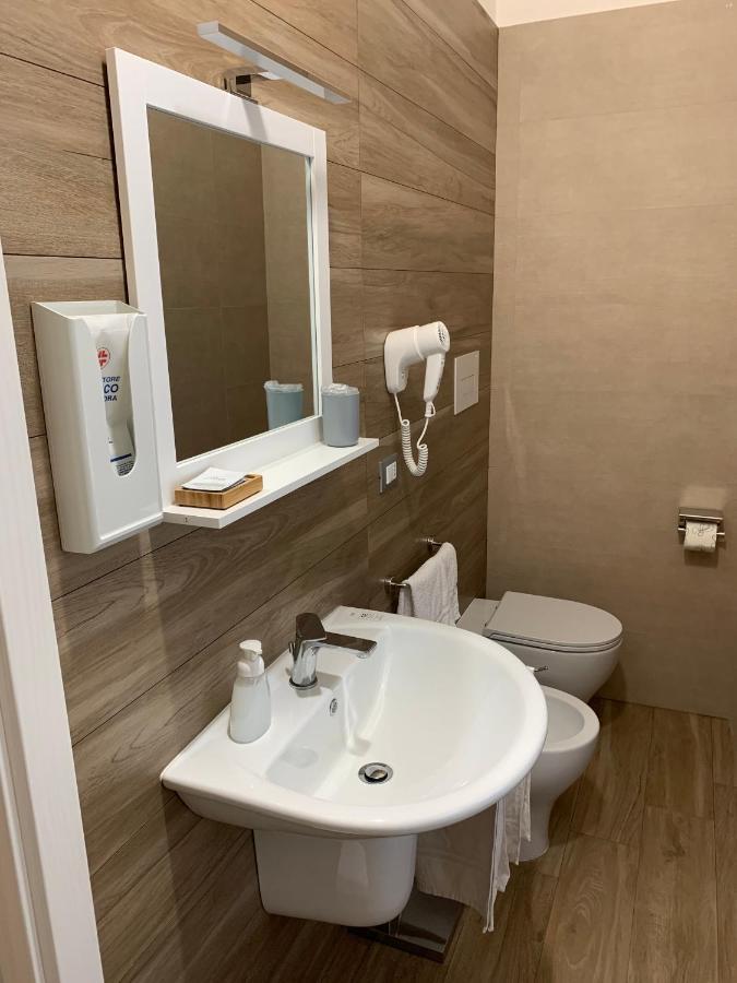 B&B Piano Romano -Con Parcheggio Privato Gratuito- Foggia Luaran gambar