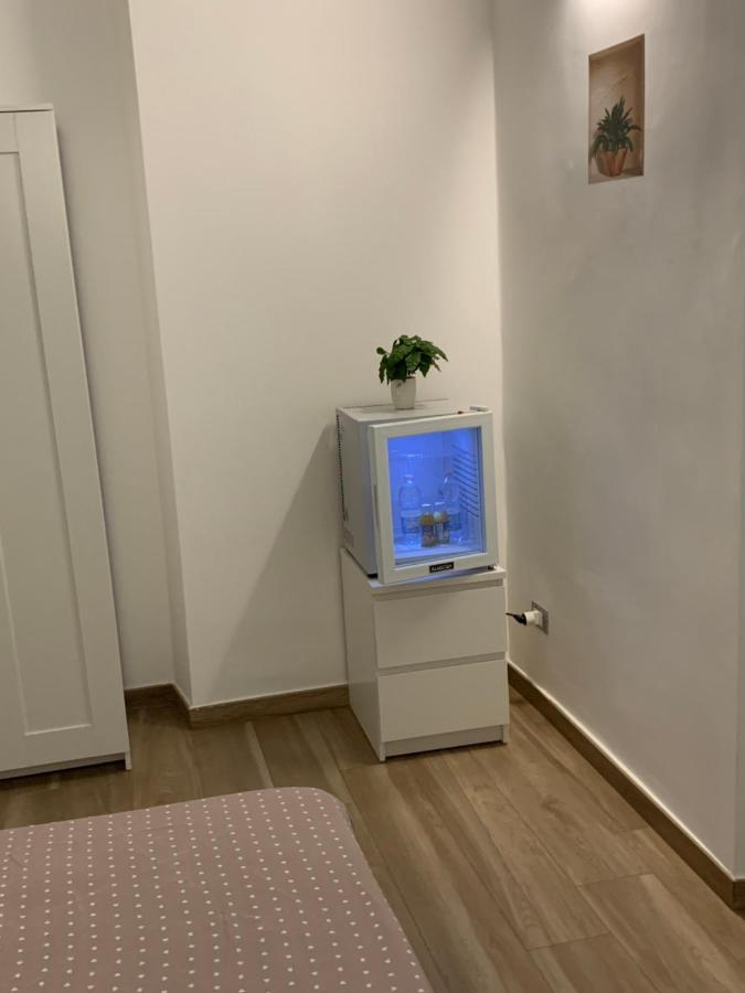 B&B Piano Romano -Con Parcheggio Privato Gratuito- Foggia Luaran gambar